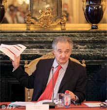 Rapport Attali : sauver la croissance au péril de la planète ?