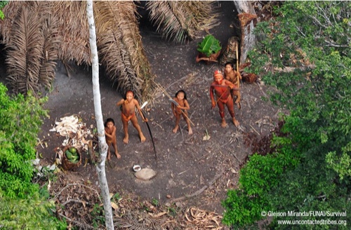 © Gleison Miranda/FUNAI/Survival. www.uncontactedtribes.org