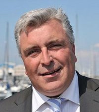 Frédéric Cuvillier, est nommé ministre délégué auprès de la ministre de l’Ecologie, du Développement durable et de l’Energie, en charge des Transports et de l'Économie maritime.