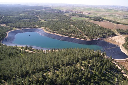 Yatir Reservoir. Photo: Albetros, KKL-JNF Photo Archive