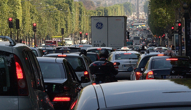 Transition écologique : quelle régulation pour la publicité automobile ?