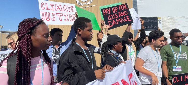 « Notre avenir nous est volé ! », disent de jeunes militants aux négociateurs de la COP27