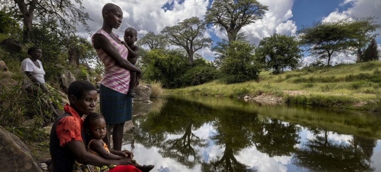 Le Défi de l’eau douce, lancé par les gouvernements à la Conférence sur l’eau des Nations Unies