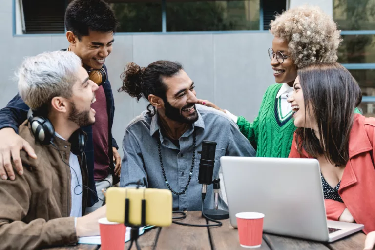 Entre utilité sociale et sobriété numérique : les défis digitaux des organisations engagées