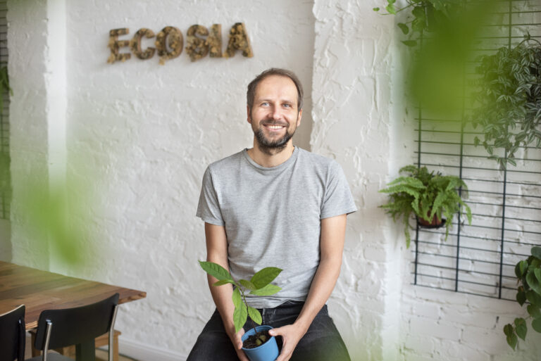 Christian Kroll, fondateur d’Ecosia, pour un moteur de recherche écologique dont 100% des bénéfices vont à l&rsquo;action climatique